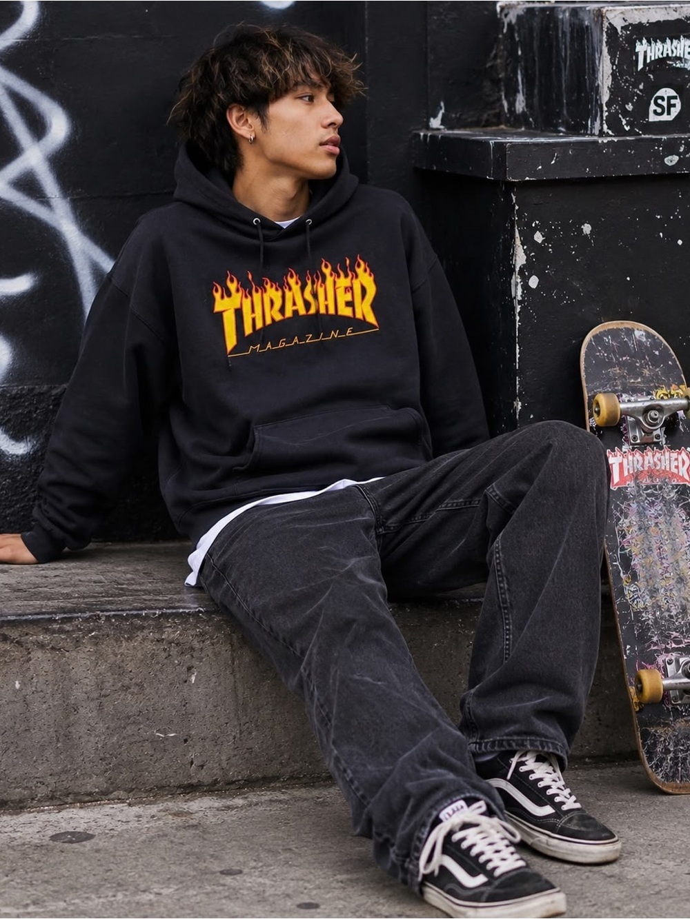 Thrasher Magazine Flame Logo Hoodie - Black - Size Small